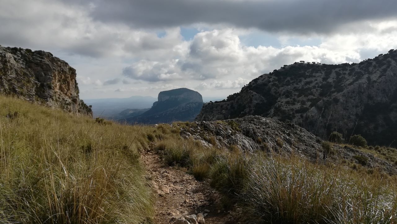 Mallorca: GR 221 - The Dry Stone Route